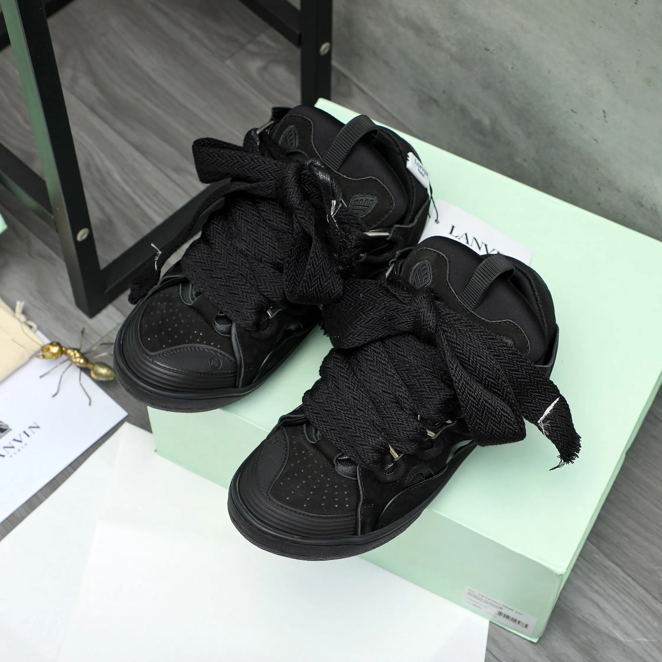 Men's shoes 💰740 [Lanvin] Lanvin high-end quality original casual shoes for couples - Upper: imported frosted cowhide stitched with breathable mesh - Lining: Lycra elastic lining - Outsole: original rubber outsole - Super high quality control·Fine workmanship: highlighted (high-end·luxury·grade) -Size: 36-45 (45 can be customized)